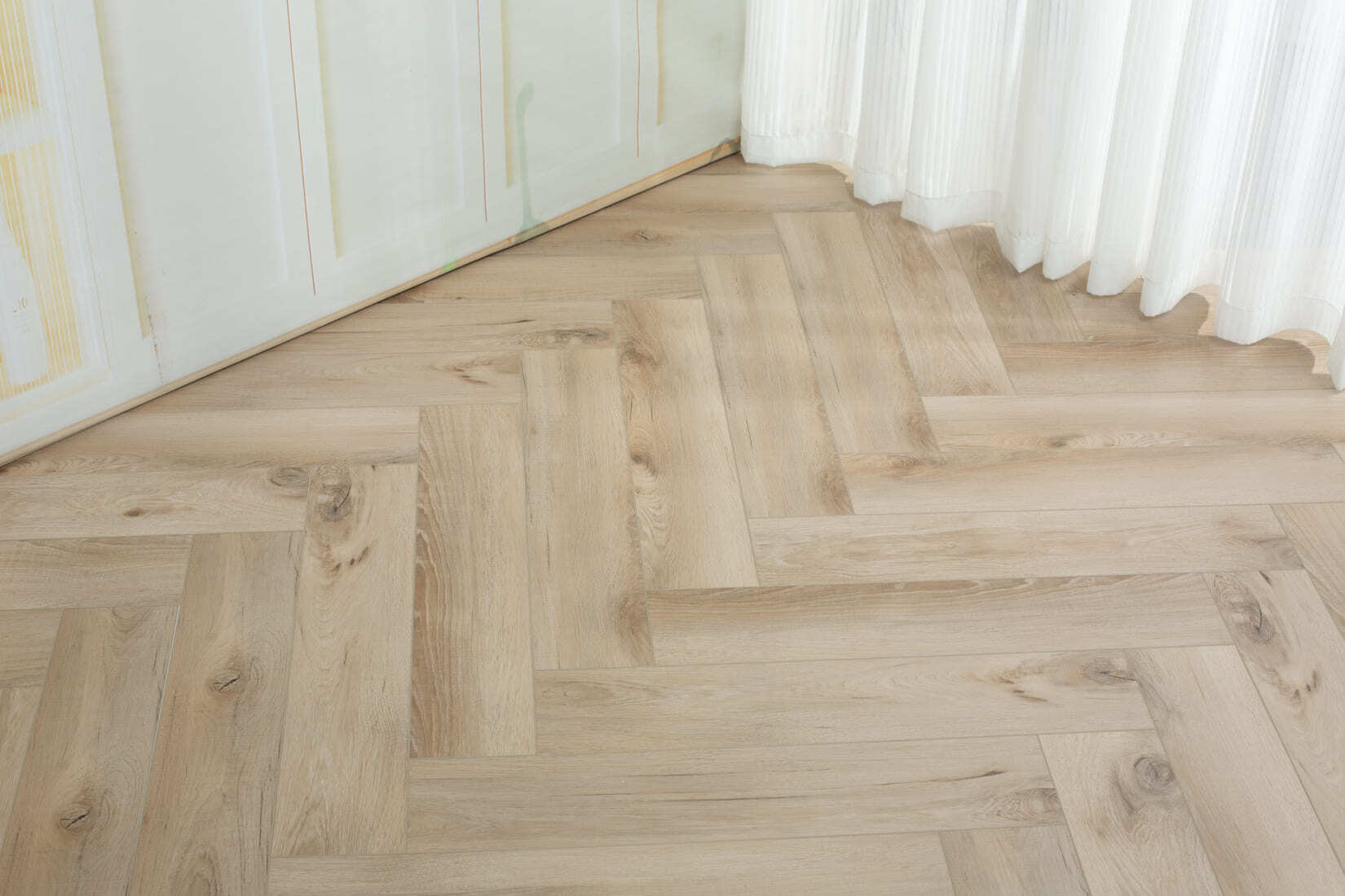 Плитка SPC "OneFloor" 3009 А,В  ЁЛКА (640*128*4 мм) — купить в Ростове-на-Дону