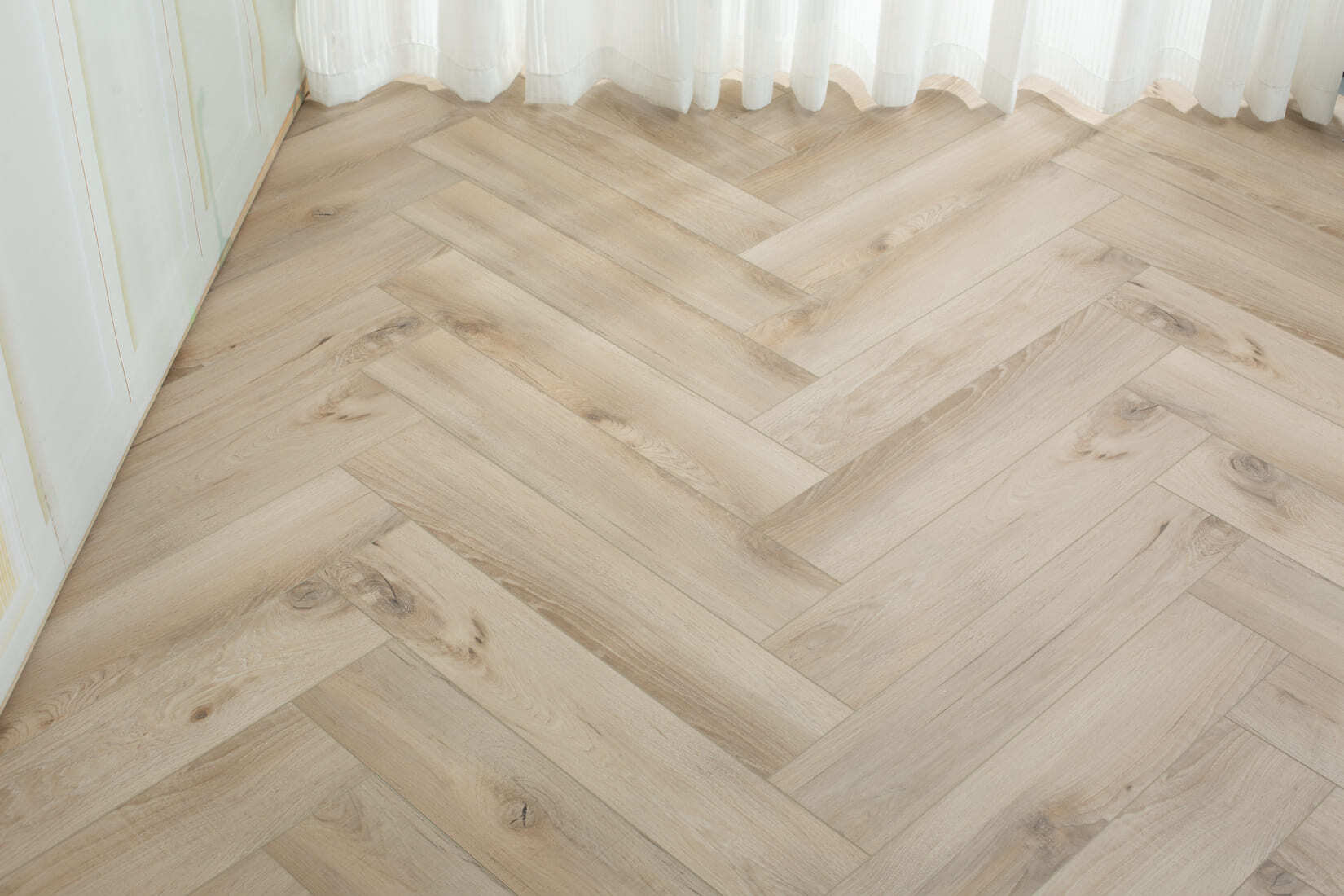 Плитка SPC "OneFloor" 3009 А,В  ЁЛКА (640*128*4 мм) — купить в Ростове-на-Дону