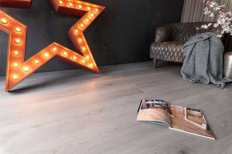 Замковая ПВХ плитка "Aquafloor" AF8022XXL (1800*228*8 мм) — купить в Ростове-на-Дону