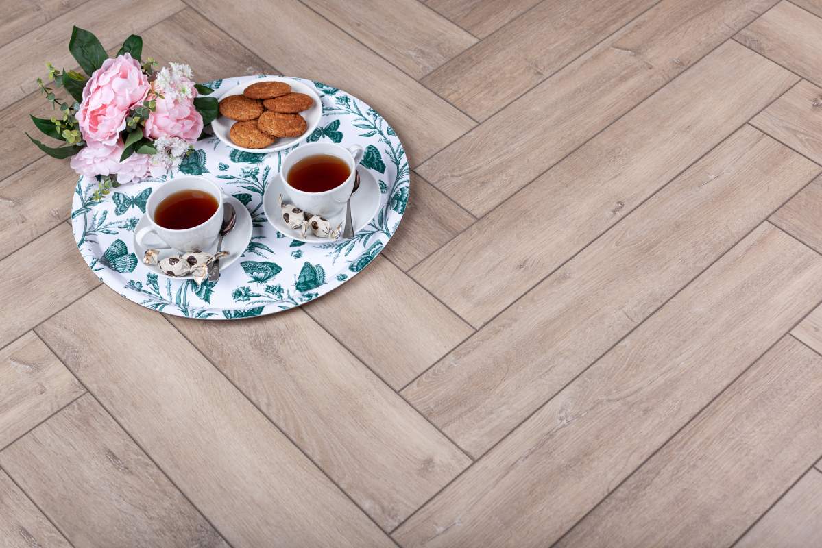 Замковая ПВХ плитка "Aberhof" Carmelita 0532 (615*123*5 мм) — купить в Ростове-на-Дону