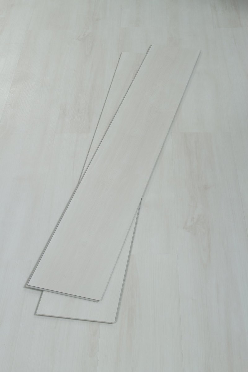 SPC ламинат "OneFloor" ЕСО 8055 (1220*184*4 мм) — купить в Ростове-на-Дону