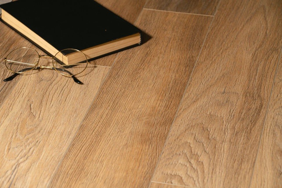 Виниловый ламинат "Bonkeel" Style Дуб Бонди (1200*125*4 мм) — купить в Ростове-на-Дону