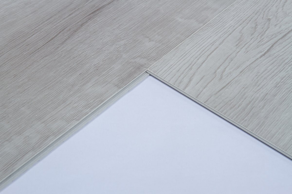 SPC ламинат "OneFloor" ЕСО 5050 (4V фаска) (1220*184*4 мм) — купить в Ростове-на-Дону