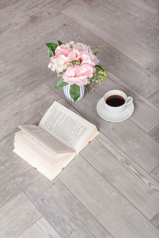 Замковая ПВХ плитка "Aberhof" Carmelita 1687 (615*123*5 мм) — купить в Ростове-на-Дону