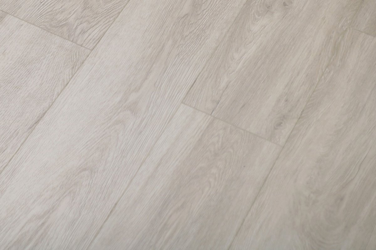 SPC ламинат "Profield" Дуб Кьявари (1220*184*4 мм) — купить в Ростове-на-Дону