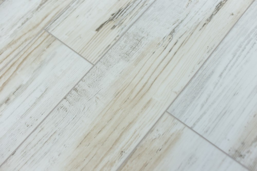 Замковая ПВХ плитка "Art Tile" Берёза Прованс (1220*152*5 мм) — купить в Ростове-на-Дону